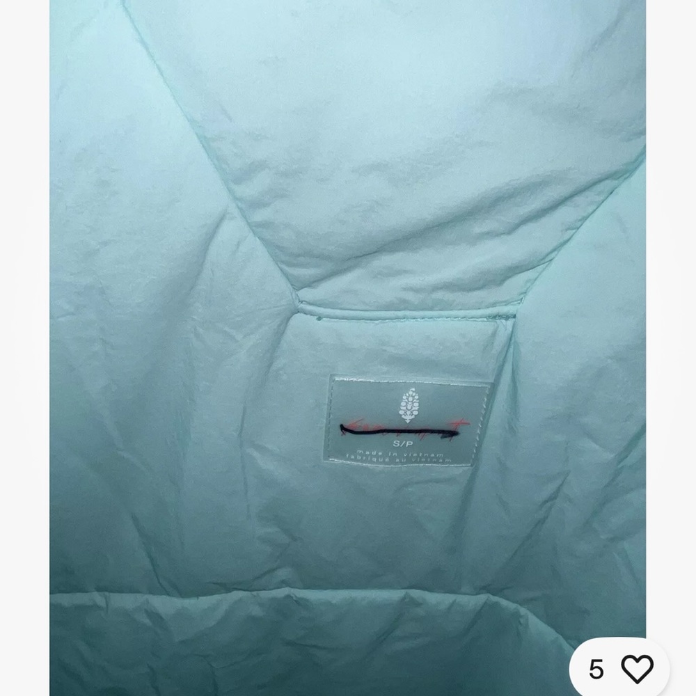 NWOT Free People Movement Faye Puffer Pullover Light Blue Size: Small - Picture 4 of 11
